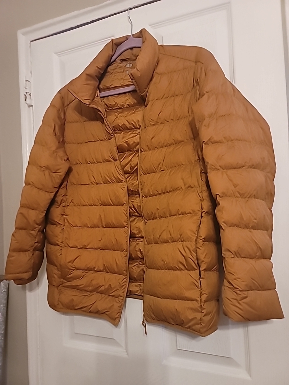Uniqlo Women's Puffy Packable Jacket in Camel Brown